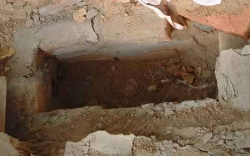 راولپنڈی میں قبر سے بزرگ کی میت غائب