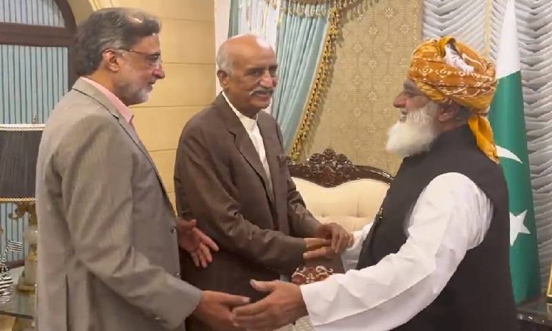 پیپلزپارٹی وفد کی مولانا فضل الرحمان کی رہائشگاہ آمد، بیٹے کی خیریت دریافت کی 