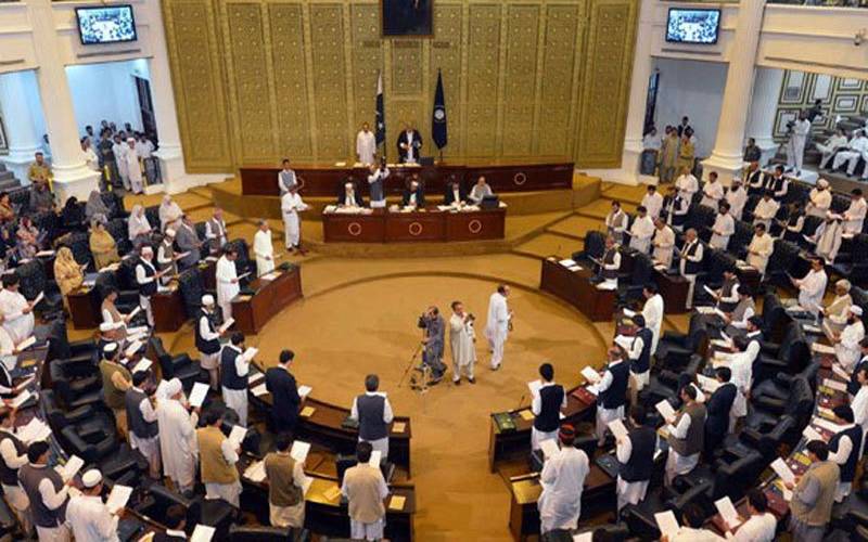 خیبرپختونخوا اسمبلی تحلیل؟پی ٹی آئی پارلیمانی پارٹی اجلاس کی اندرونی کہانی سامنے آگئی 