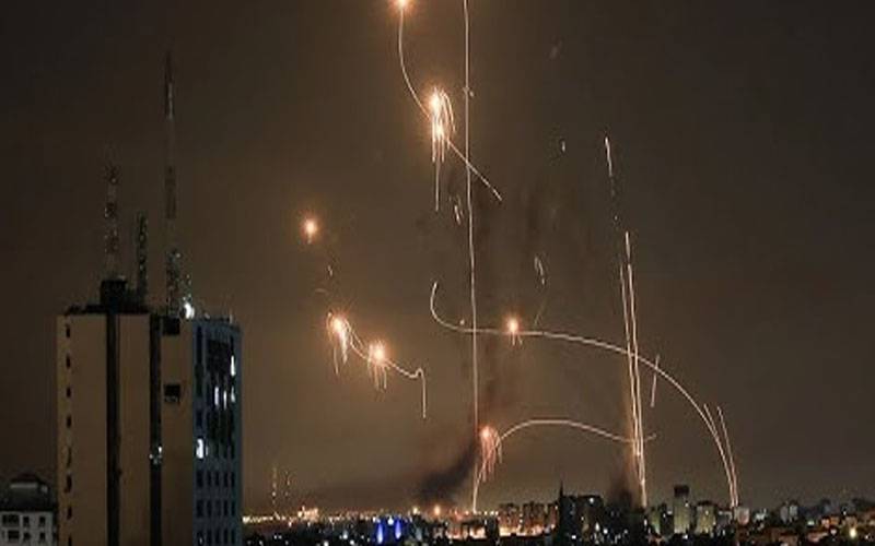 جنگ بندی سے قبل ایران اور اسرائیل کے ایک دوسرے پر تابڑ توڑ حملے 