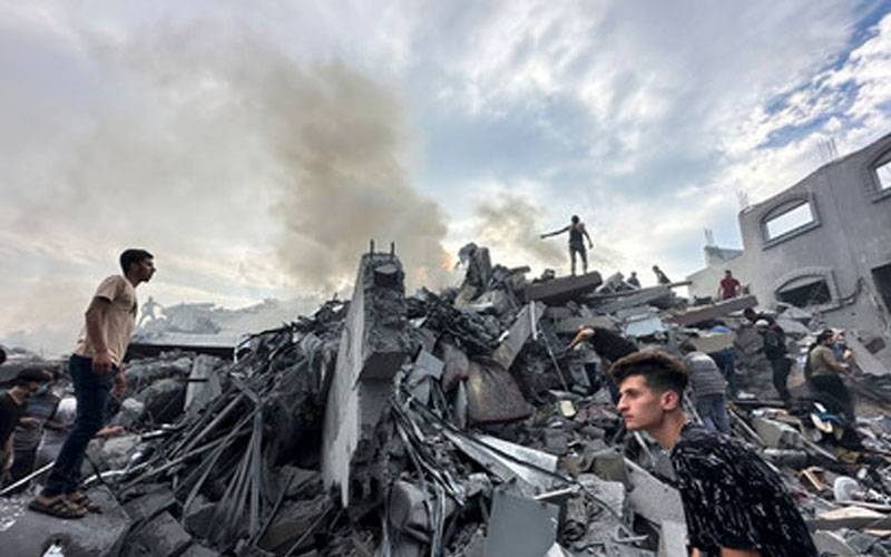 غزہ میں پھر اسرائیلی بمباری، 24 فلسطینی شہید