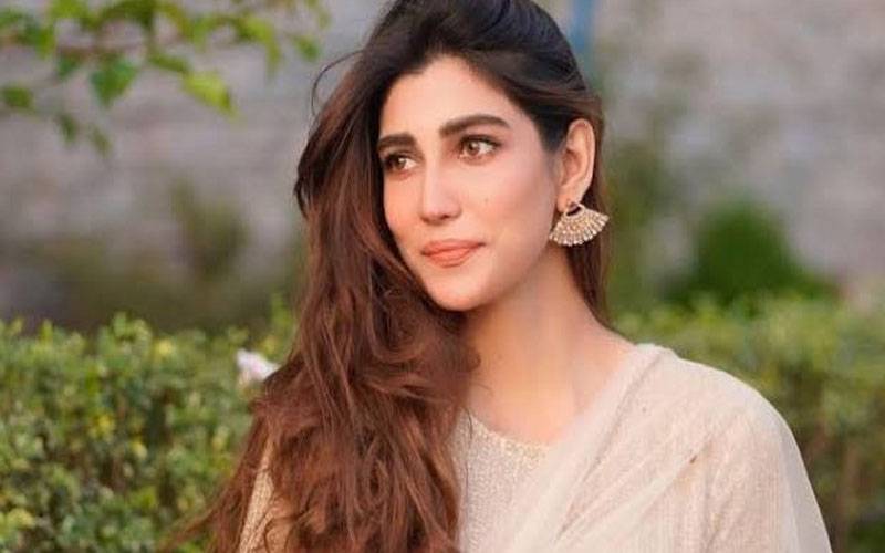 اداکارہ نازش جہانگیر کو عدالت نے طلب کرلیا