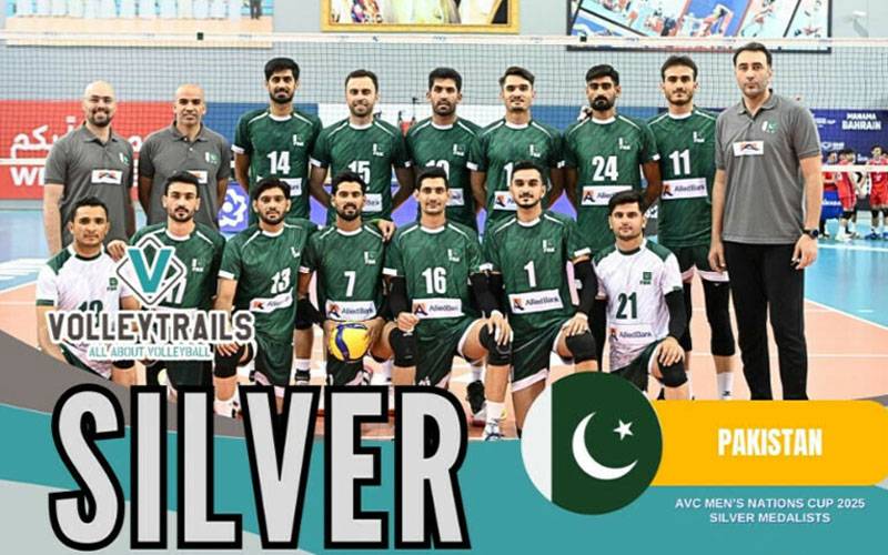 نیشنز کپ کی سلور میڈلسٹ پاکستان والی بال ٹیم کا وطن واپسی پر شاندار استقبال 