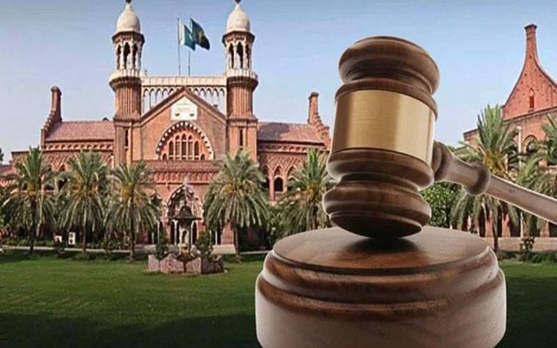 اسموگ کیس، لاہور ہائیکورٹ کا فصلوں کی باقیات جلانے پر کم جرمانے کی تحقیقات کا حکم