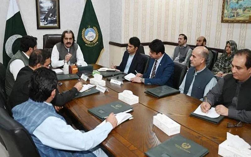 خیبرپختونخوا میں حکومت کی تبدیلی، 35 آزاد ارکان فیصلہ کن شکل اختیار کرگئے