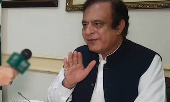 وزیرِ خزانہ ایک بینکر ہیں، قوتِ خرید 58 فیصد کم ہوگئی:شبلی فراز 