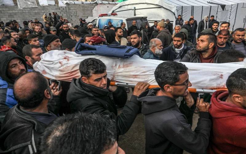 اسرائیلی بمباری،  80 فلسطینی شہید، حماس کے بانی رہنما ، حزب کمانڈرشہید کرنے کا دعویٰ