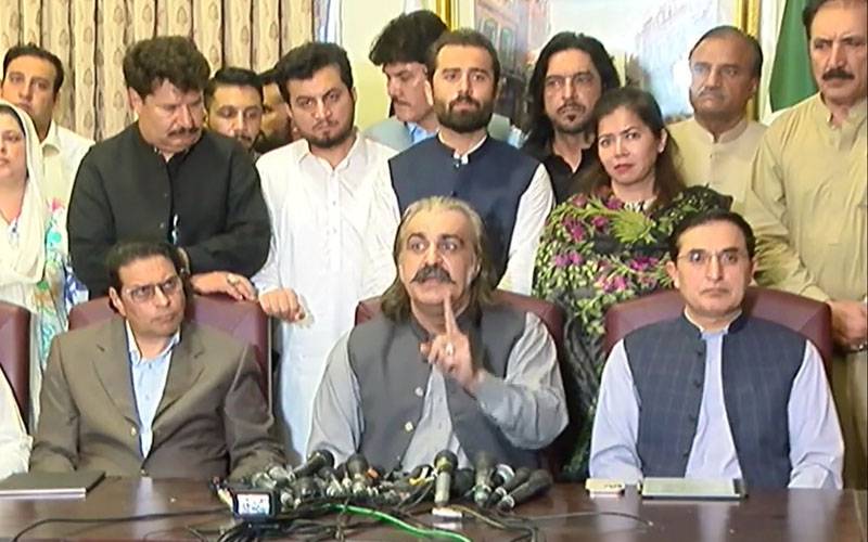 چیلنج ہے سیاسی طور پر پی ٹی آئی کی حکومت گرا دی تو میں سیاست چھوڑ دوں گا ،علی امین گنڈاپور 