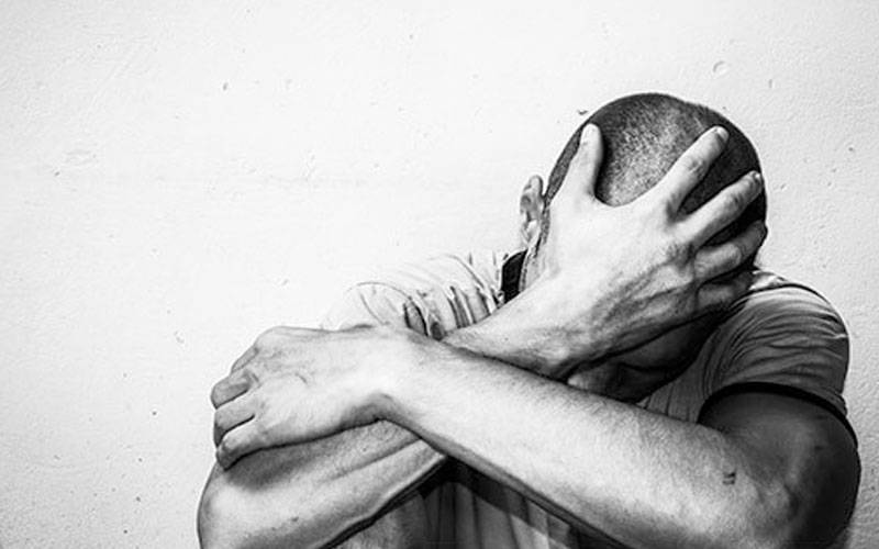 لاہور میں گھریلو تنازعات کی وجہ سے 3 افراد کی خودکشی