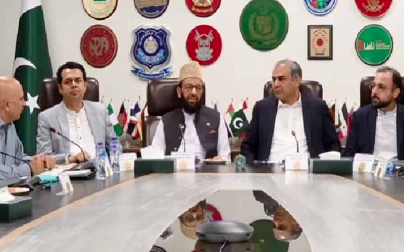 ایران وعراق جانے والےزائرین کیلئےفیری سروس شروع کرنے کا فیصلہ
