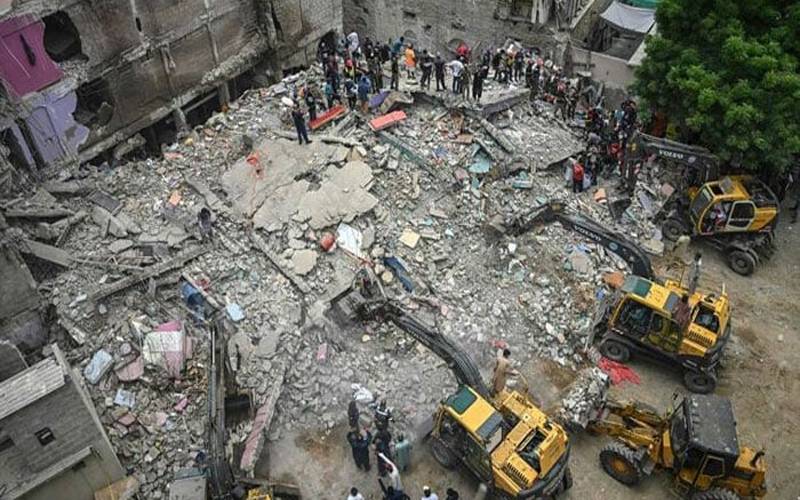 زخمی شخص نے بغدادی میں عمارت گرنے کے واقعے کا آنکھوں دیکھا حال بتادیا  