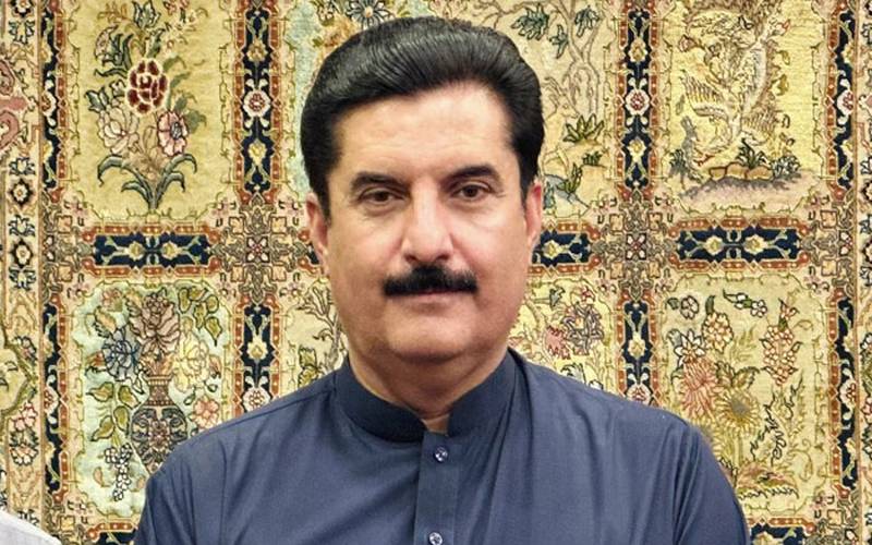  سوات واقعہ کے وقت ایئر ایمبولینس وزراء کی فیملی کو خدمات دینے میں مصروف تھی:فیصل کریم کنڈی