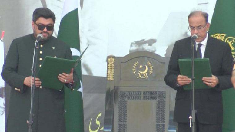 سندھ اور پشاور ہائی کورٹس کے چیف جسٹس صاحبان نے حلف اٹھا لیا