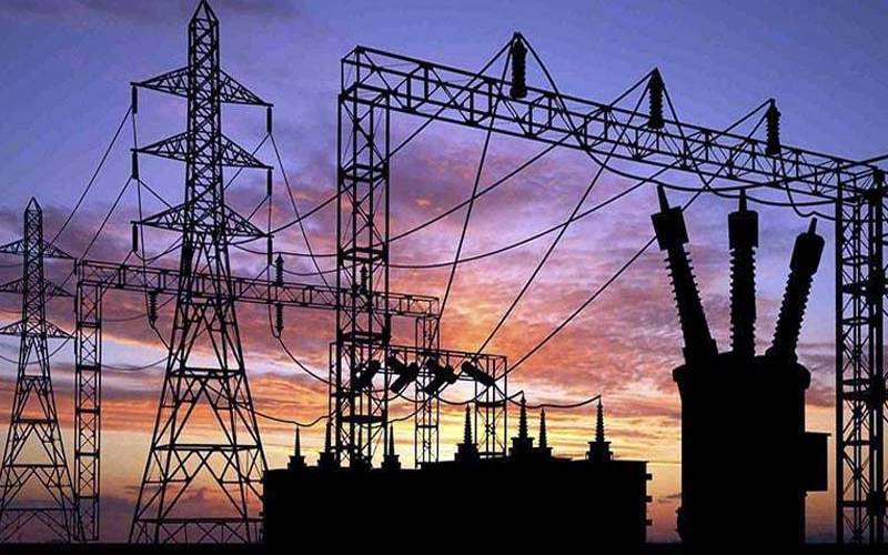 سالانہ 250 ارب روپے کی بجلی چوری ہو رہی ہے، وفاقی وزیر توانائی کا قائمہ کمیٹی میں انکشاف