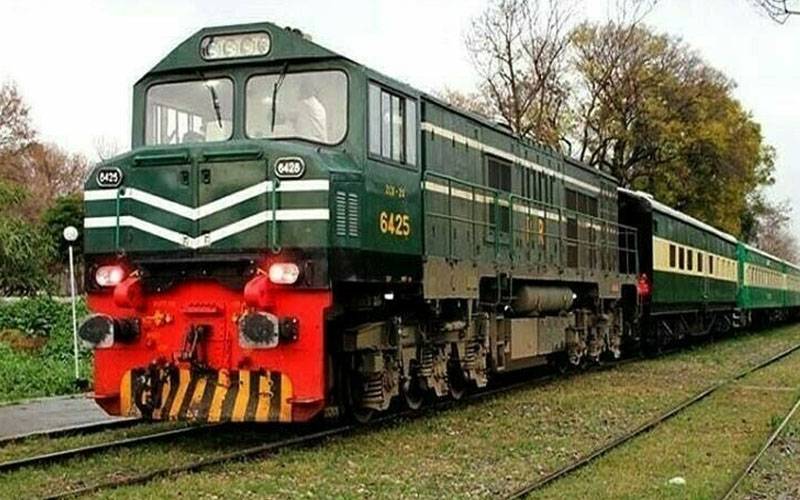 جعفر ایکسپریس اور بولان میل کی روانگی سیکیورٹی خدشات کے پیش نظر معطل