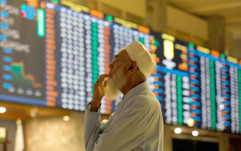 سٹاک ایکسچینج میں شدید مندی ، انڈیکس نے ایک لاکھ ، 33 ہزار کی حد کھو دی