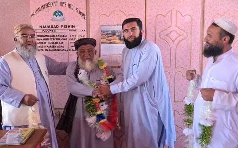 پشین کے 55 سالہ شخص نے میٹرک پاس کر کے سب کو حیران کر دیا