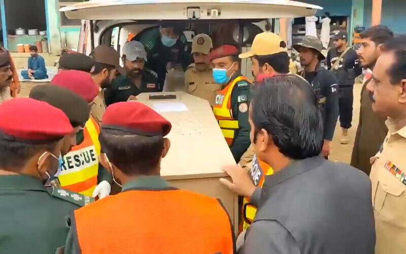 سانحہ لورالائی: شہدا میں باپ کے جنازے میں جانے والے 2 سگے بھائی بھی شامل، میتیں پنجاب منتقل