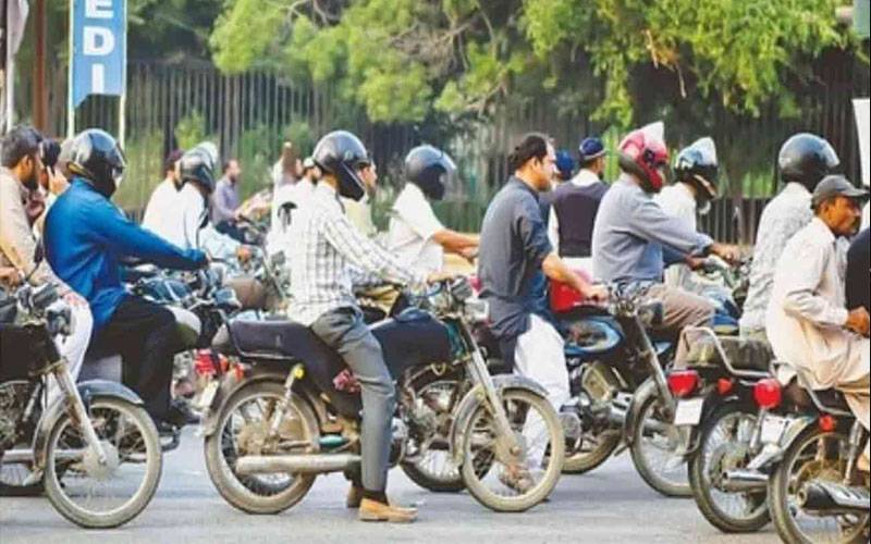 پرائیویٹ گاڑیوں کے بعد موٹر سائیکل کو بھی اب فٹنس سرٹیفکیٹ لینا ہوگا