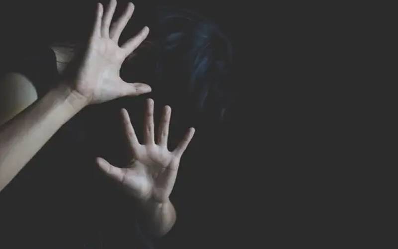 شیخوپورہ میں شوہر کا حاملہ بیوی پر مبینہ تشدد، مقدمہ درج 
