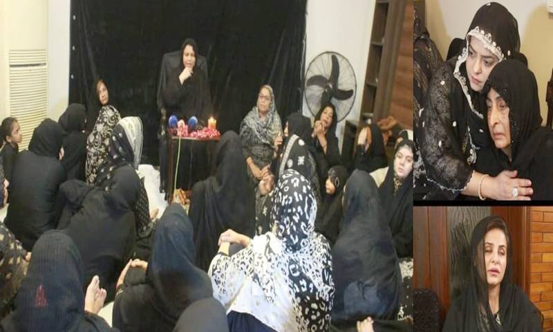  فیشن ڈیزائنر نجیبہ بی جی کی رہائشگاہ پر سالانہ مجلس عزا ،فنکاروں کی شرکت