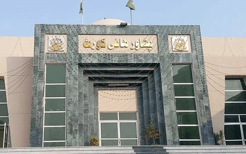 حکومت ملٹری کورٹ فیصلوں اور کارروائی کا مکمل ریکارڈ فراہم کرے، پشاور ہائیکورٹ