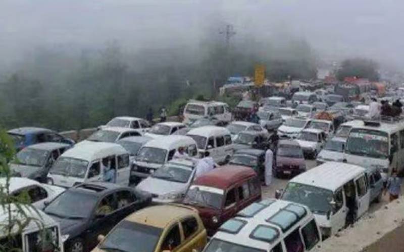 مری آنے والے سیاحوں کیلئے ٹریفک ایڈوائزری جاری