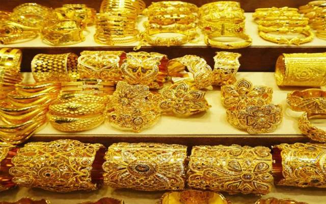 عالمی و مقامی مارکیٹ میں سونا سستا، فی تولہ 3 ہزار روپے کمی