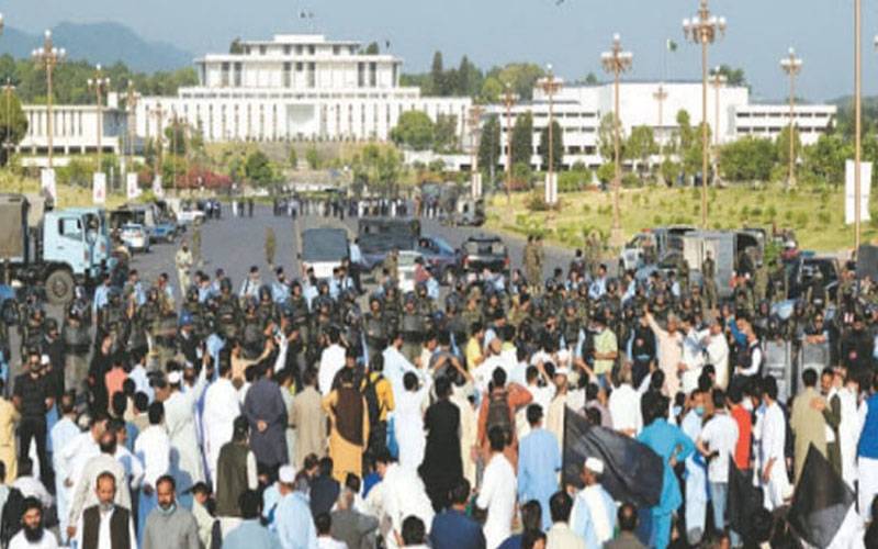 یوٹیلٹی سٹورزکارپوریشن کی بندش، ملازمین کا پارلیمنٹ ہاؤس کے سامنے دھرنے کا اعلان