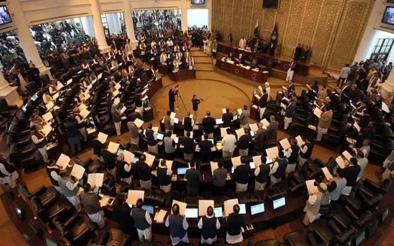 خیبرپختونخوا اسمبلی کا اجلاس کورم پورا نہ ہونے پر ملتوی، اپوزیشن کا شدیداحتجاج