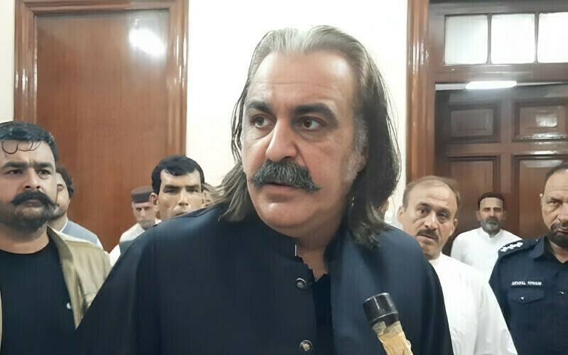 پی ٹی آئی ناراض ارکان کے خلاف پارٹی فیصلہ کرے گی، علی امین گنڈا پور کا اعلان