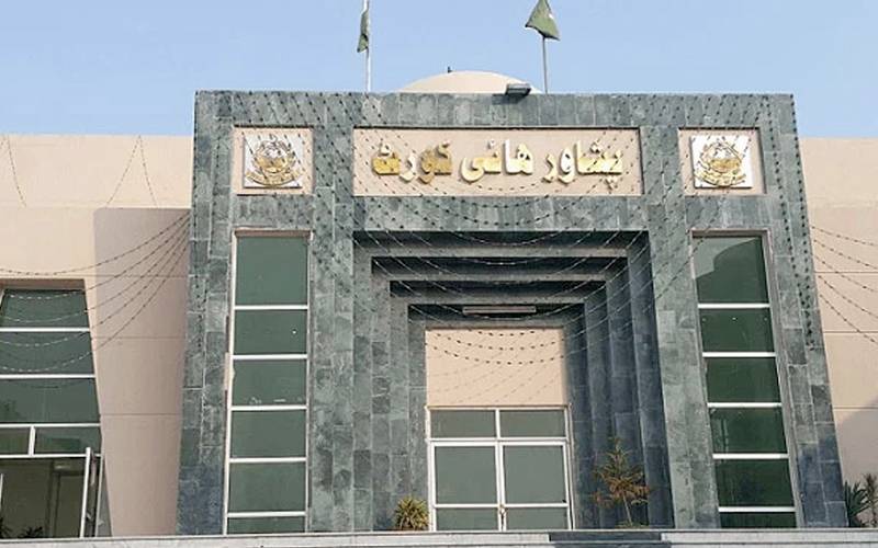 خیبرپختونخوا اسمبلی،مخصوص نشستوں پر منتخب ممبران کی حلف برداری پشاورہائیکورٹ میں چیلنج 