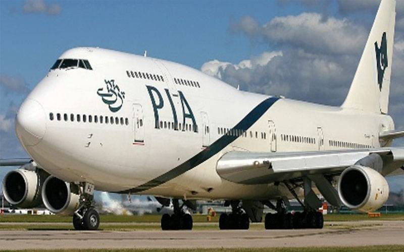لاہور سے جدہ کی پرواز 3 گھنٹے تاخیر کے بعد منسوخ، مسافروں کا احتجاج