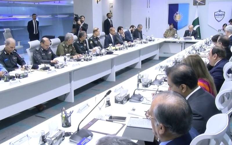 ملک بھر میں چینی شہریوں کی سیکیورٹی کو بہتر بنا رہے ہیں:وزیراعظم