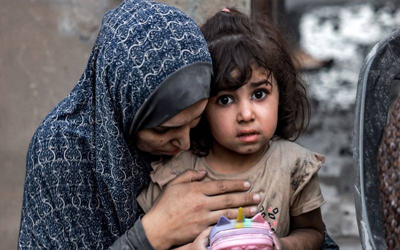 اسرائیل کی غزہ میں وحشیانہ بمباری، خواتین بچوں سمیت مزید 81 فلسطینی شہید