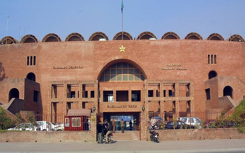 پاکستانی ٹیم دورہ امریکہ و ویسٹ انڈیز براستہ دبئی لاڈرہل روانہ 