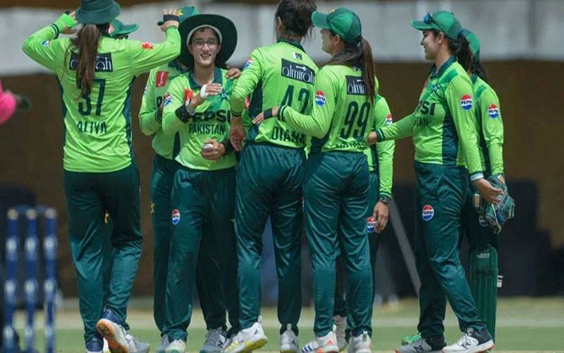 ویمن ٹیم کا دورہ آئرلینڈ روانگی کی تیاریاں،ٹیم گرین نے ٹیم وائٹ کو 15 رنز سے شکست دے دی