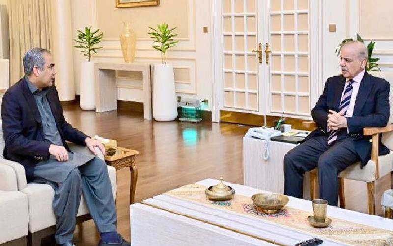 وزیراعظم شہبازشریف کی زائرین کیلئے خصوصی پروازوں کے انتظامات کی ہدایت