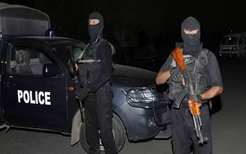 کراچی: سی ٹی ڈی سے فائرنگ کا تبادلہ، چائنیز پر حملے میں ملوث 3 دہشتگرد ہلاک