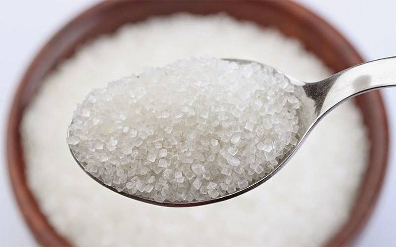 شوگر ملز مالکان اور چینی برآمد کرنیوالوں کا ریکارڈ طلب، حکومت نام دینے سے گریزاں