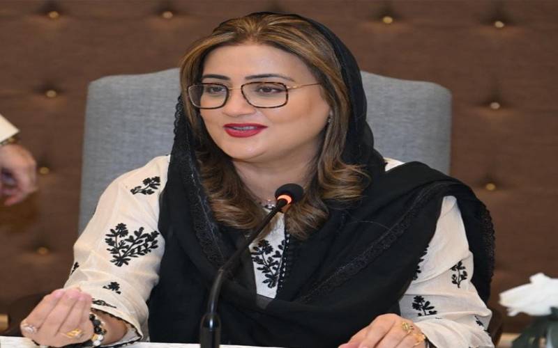  پھپھو کی خواہش پوری نہ ہوسکی بھتیجے پاکستان نہیں آ رہے:عظمیٰ بخاری  