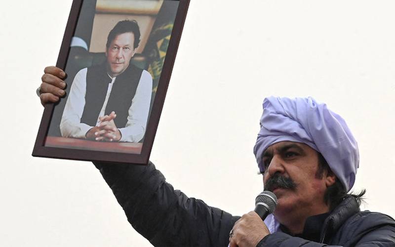  علی امین گنڈاپور کو عہدہ چھوڑنے کی ہدایت ، ترجمان وزیراعلیٰ کے پی کا ردعمل سامنے آگیا