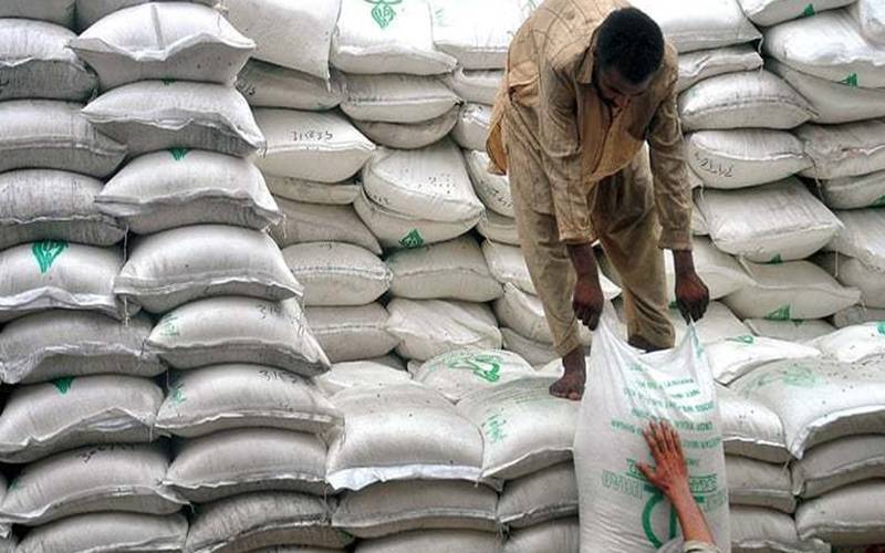 چینی سمگلنگ کی کوشش ناکام ، 700 بوری چینی برآمد