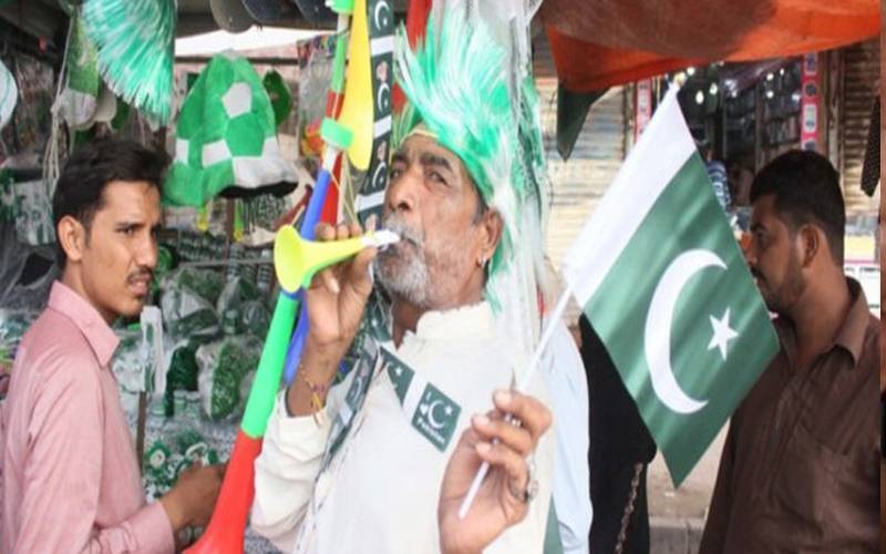 ماہ اگست میں باجے بیچنے والوں کا باجا بجا دیا جائے گا،پابندی عائد