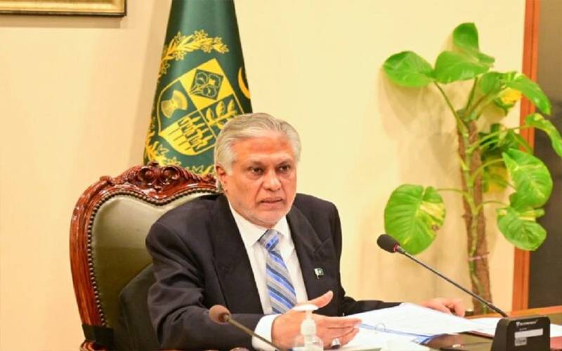  اسحاق ڈار کی پاکستانی مشنز میں ویزا اجرا کا عمل تیز کرنے کی ہدایت 
