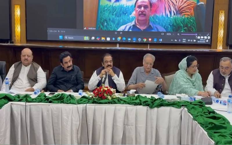  پنجاب میں پارٹی کی مقبولیت بڑھ رہی ہے،رانا ثنا اللہ کی ضلعی عہدیداروں کو بلدیاتی انتخابات کی تیاریوں کی ہدایت