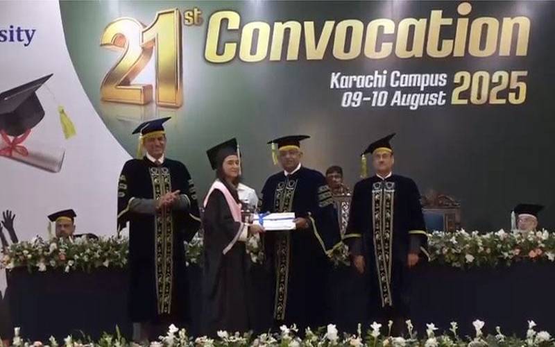 بحریہ یونیورسٹی کراچی کیمپس کا21واں کانووکیشن،3 ہزار 276 طلبا میں ڈگریاں تقسیم