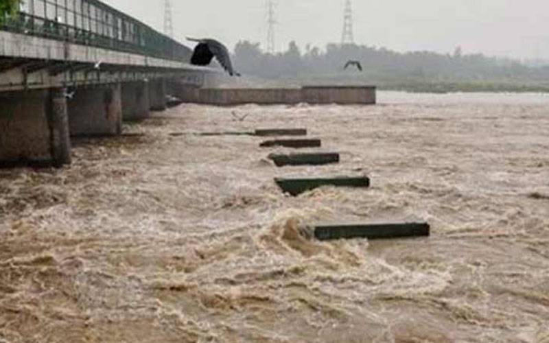 بھارت نے بغیر اطلاع ستلج میں سیلابی ریلا چھوڑ دیا، آباد بستیوں کو خطرہ 
