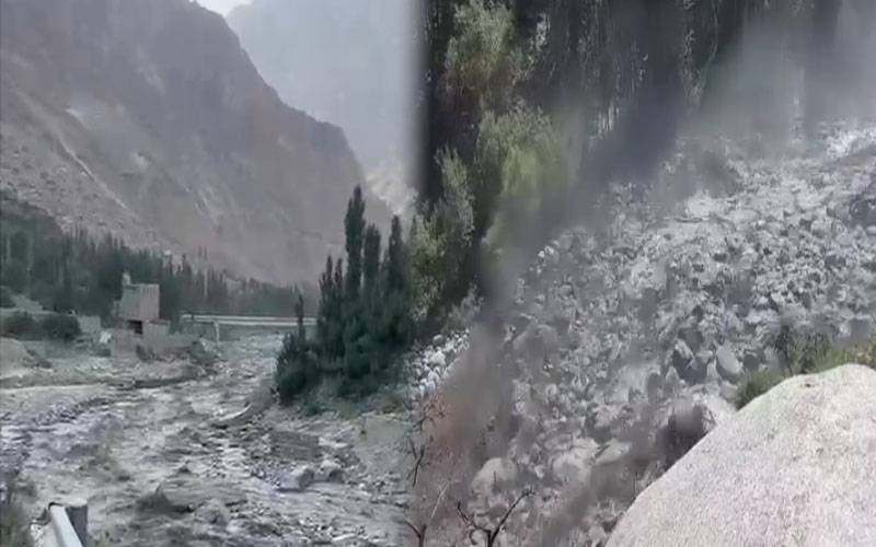گلگت بلتستان میں سیلابی صورتحال سنگین،دریائے ہنزہ پھر بپھر گیا ،50 سے زائد مزدور بال بال بچ گئے