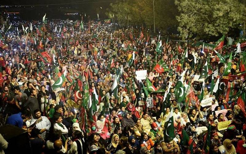 پی ٹی آئی کا 14 اگست کو احتجاج نہ کرنے کا فیصلہ، یومِ آزادی سادگی سے منانے کا اعلان